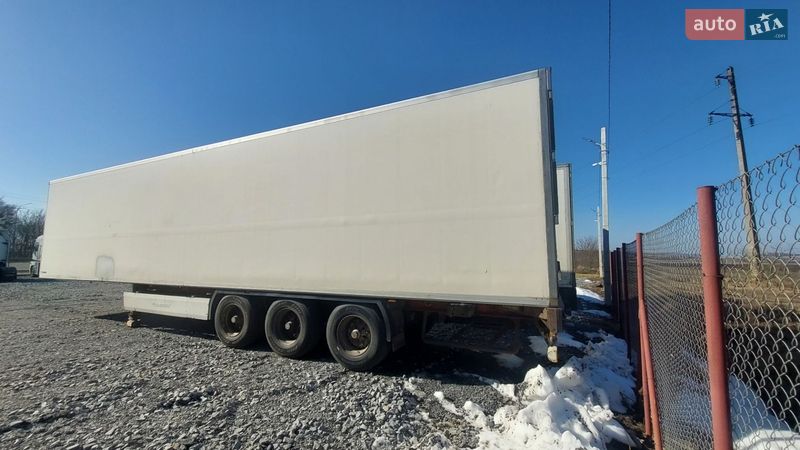 Рефрижератор полуприцеп Krone SD 2006 в Ровно