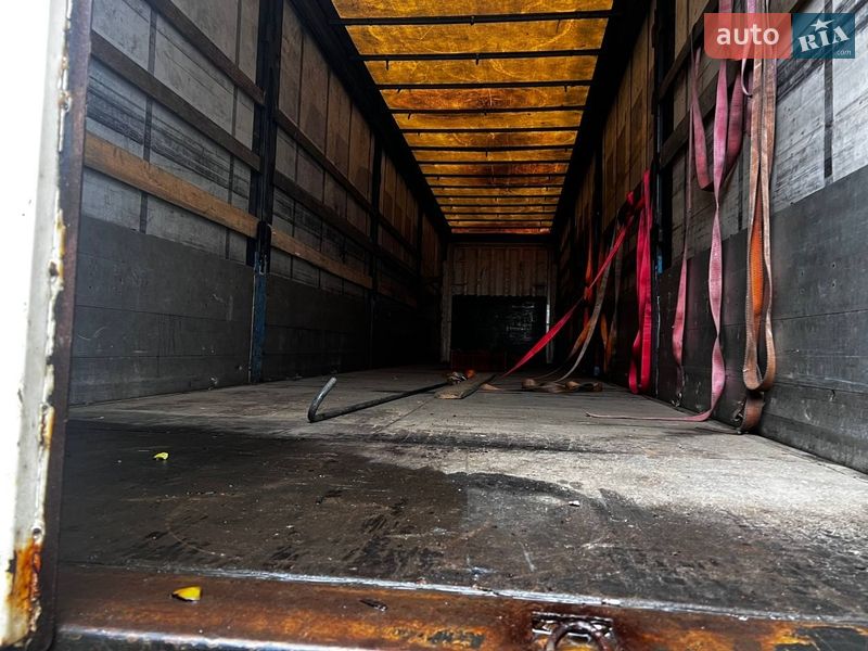 Тентованный борт (штора) - полуприцеп Krone SD 2007 в Ровно