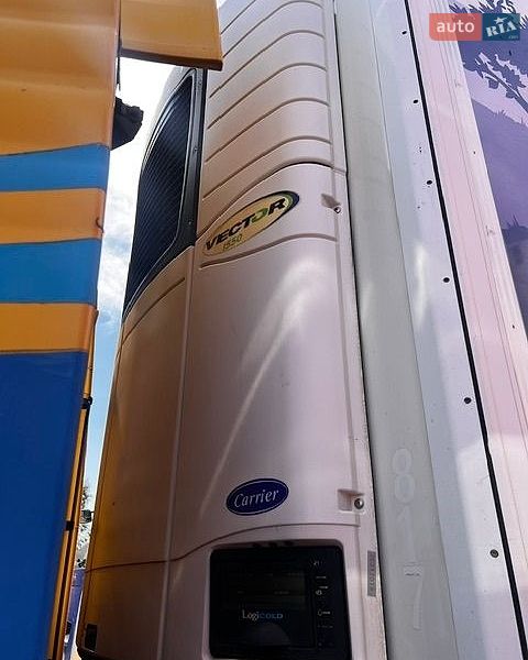 Рефрижератор напівпричіп Krone SD 2012 в Макарові