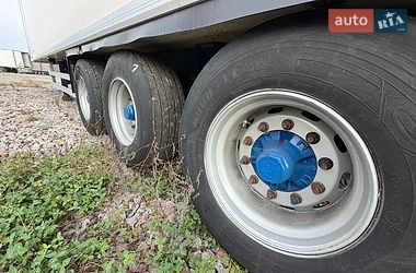 Рефрижератор напівпричіп Krone SD 2008 в Києві