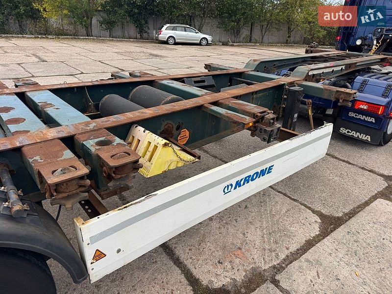 Контейнеровоз полуприцеп Krone SD 2011 в Одессе