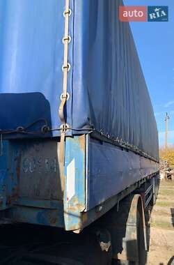 Бортовий напівпричіп Krone SDP 24 1990 в 