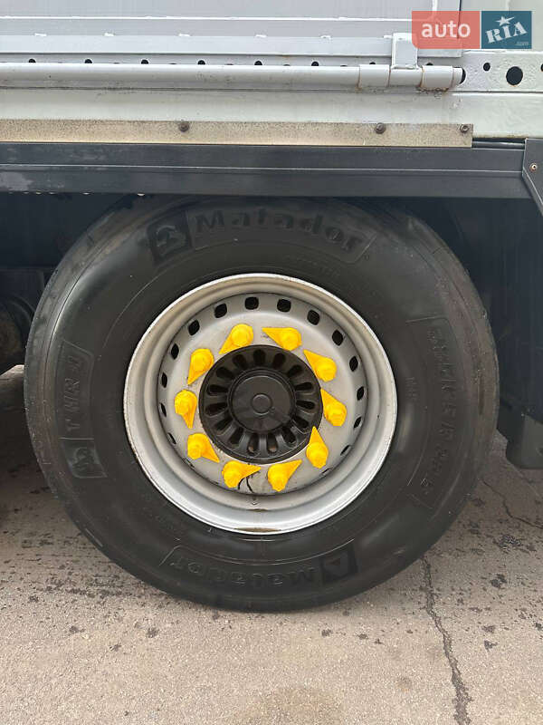 Зерновоз - напівпричіп Krone SDP 27 2009 в Кропивницькому
