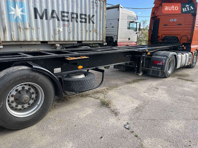 Контейнеровоз Krone SDP 27 2004 в Одессе