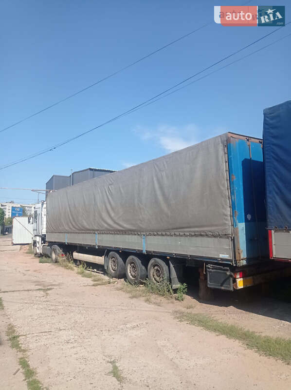 Тентованный борт (штора) - полуприцеп Krone SDP 27 2004 в Чернигове