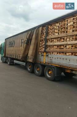 Бортовой полуприцеп Krone SDP 27 2004 в 