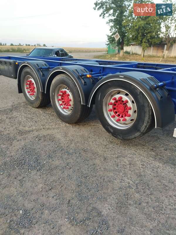 Контейнеровоз полуприцеп Krone SDP 27 2004 в Одессе