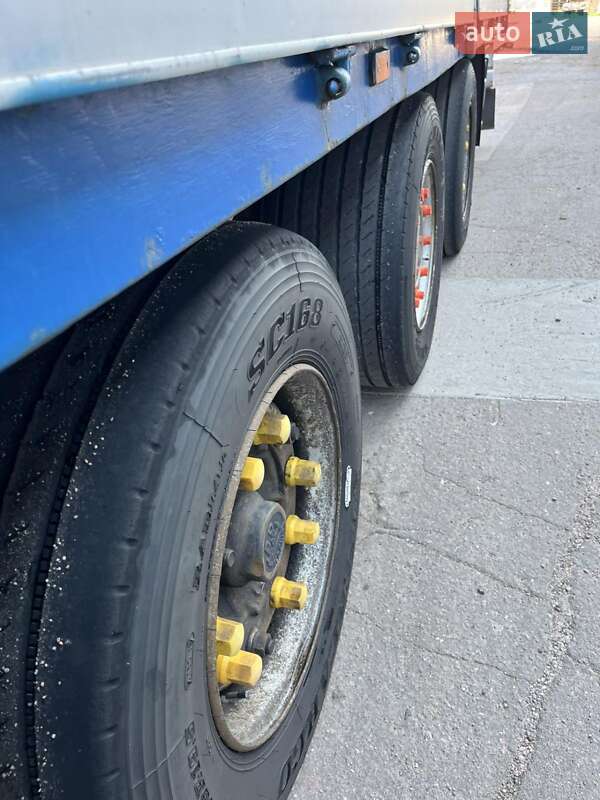 Тентований борт (штора) - напівпричіп Krone SDP 27 2002 в Чернігові