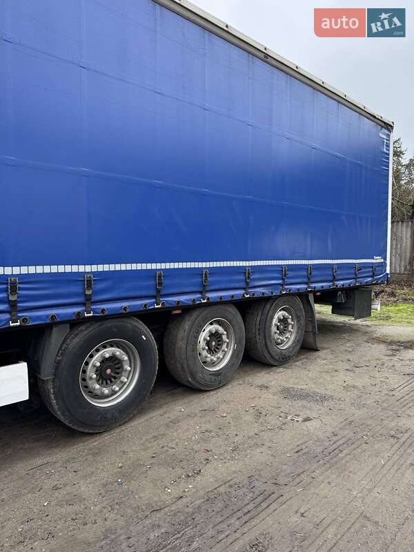 Тентованный борт (штора) - полуприцеп Krone SDP 27 2010 в Богодухове