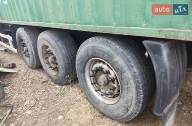 Контейнеровоз Krone SDP 27 2000 в Катеринополе