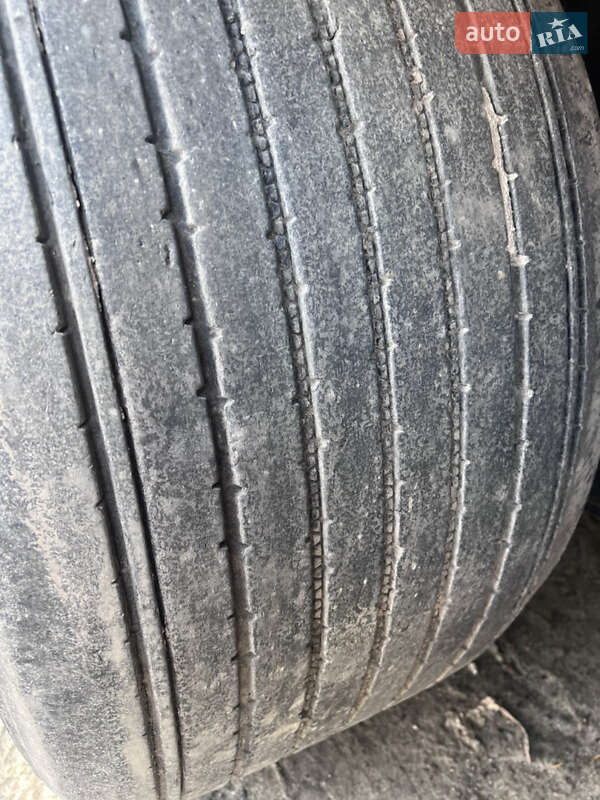 Тентованный борт (штора) - полуприцеп Krone SDP 2005 в Львове