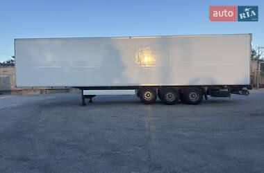 Рефрижератор напівпричіп Krone SDR 27 2005 в Дніпрі