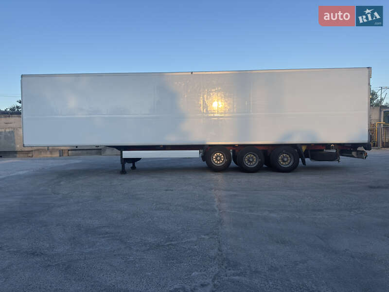 Рефрижератор полуприцеп Krone SDR 27 2005 в Днепре фото 4 Рефрижератор полуприцеп Krone SDR 27 2005 в Днепре