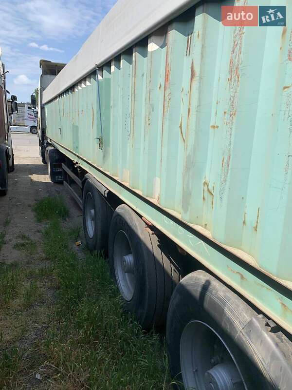 Контейнеровоз Krone SN 2000 в Одессе