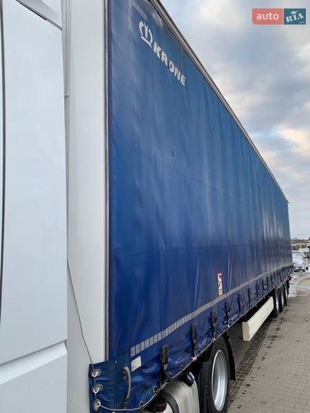 Тентованный борт (штора) - полуприцеп Krone SN 2014 в Ковеле