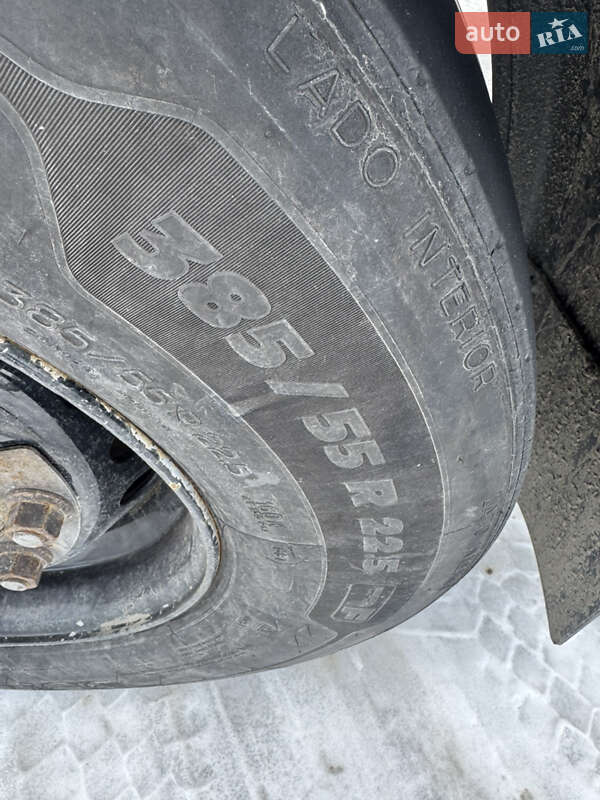 Контейнеровоз Krone ZZF 2015 в Чернівцях