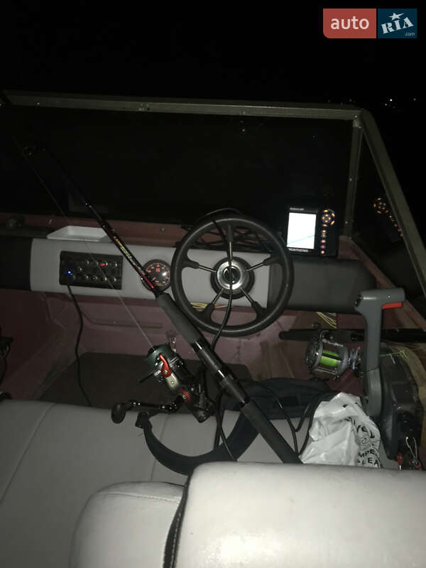 Лодка Крым 1 1978 в Ивано-Франковске фото 18 Лодка Крым 1 1978 в Ивано-Франковске