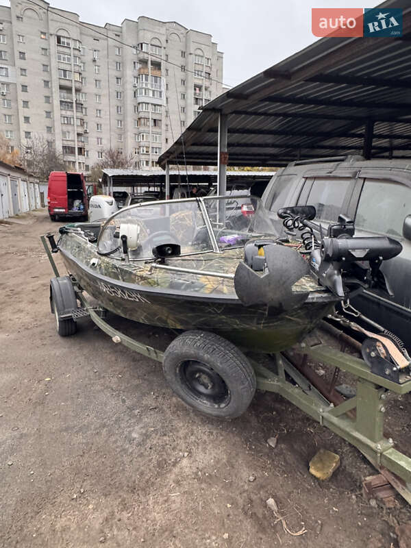 Лодка Крым 1 1979 в Киеве фото 9 Лодка Крым 1 1979 в Киеве