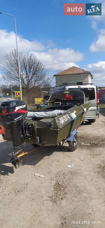 Катер Крым 1 1988 в Ивано-Франковске