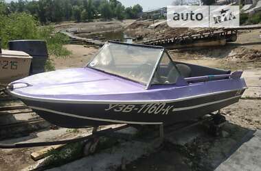 Лодка Крым 2м 1980 в 