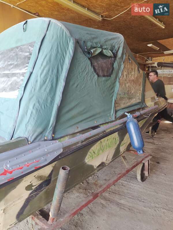 Катер Крим Крым 1977 в Дніпрі фото 5 Катер Крим Крым 1977 в Дніпрі