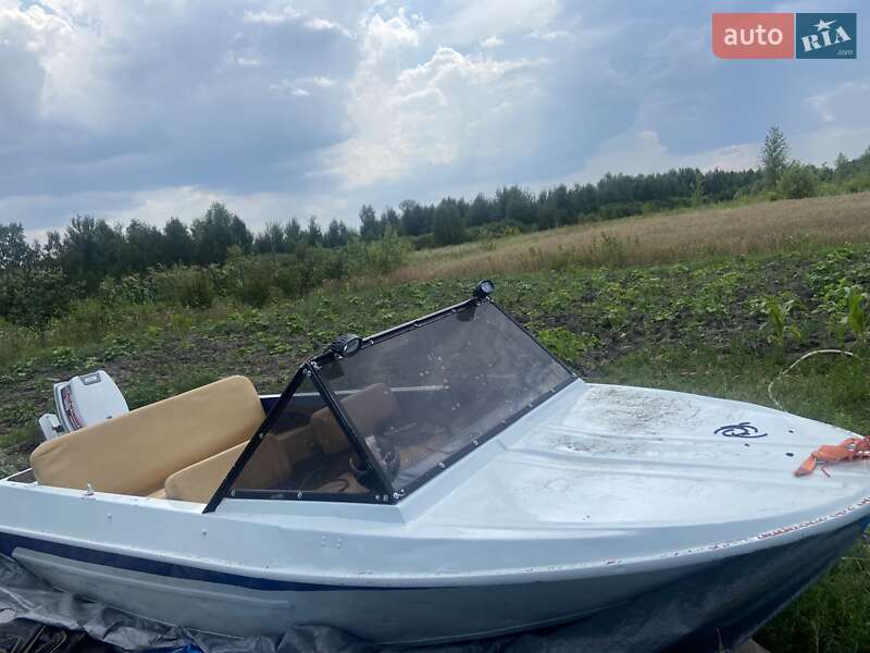 Човен Крим Крым 1978 в Києві фото 3 Човен Крим Крым 1978 в Києві