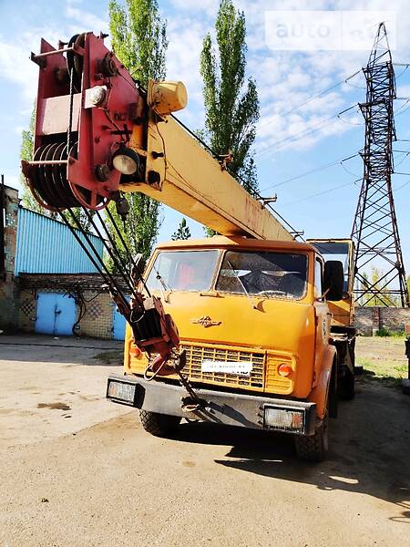 Автокран КС 3577 1987 в 
