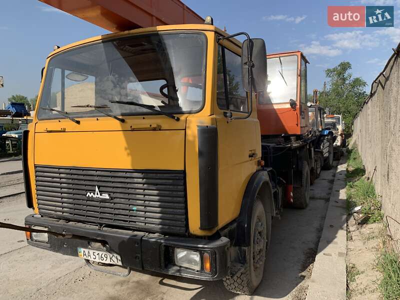 Автокран КТА 16 2005 в Киеве