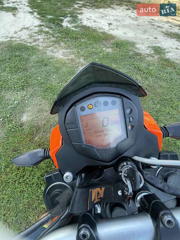 Спортбайк KTM 200 2021 в Цумани