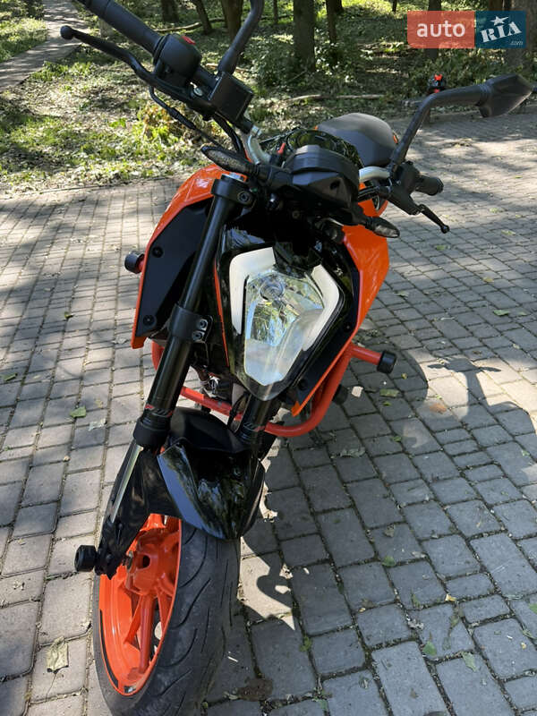 Мотоцикл Без обтекателей (Naked bike) KTM 200 2020 в Кельменцах фото 7 Мотоцикл Без обтекателей (Naked bike) KTM 200 2020 в Кельменцах