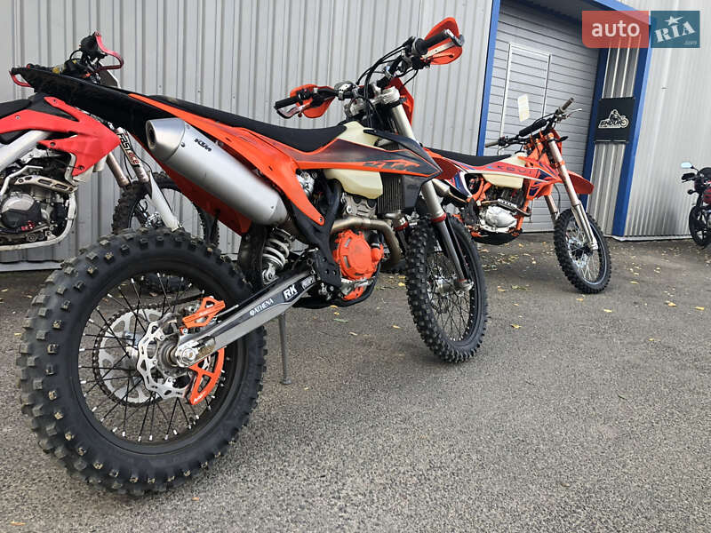 Мотоцикл Внедорожный (Enduro) KTM 250 EXC-F 2020 в 