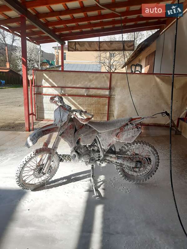 Мотоцикл Кросс KTM 250 SX-F 2005 в Рахове