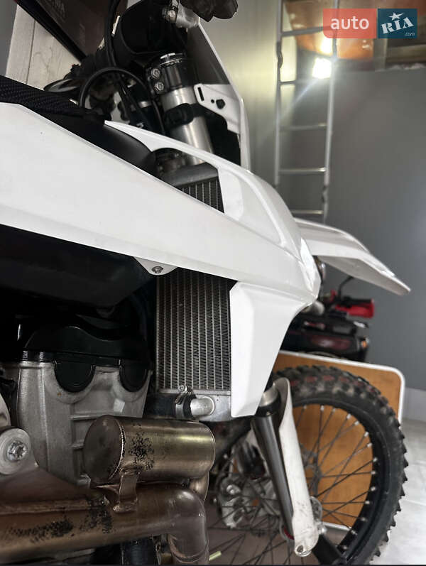 Мотоцикл Кросс KTM 250 SX-F 2018 в Тячеве фото 3 Мотоцикл Кросс KTM 250 SX-F 2018 в Тячеве