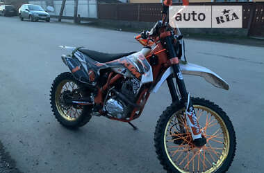 Мотоцикл Кросс KTM 250 2023 в Хусте