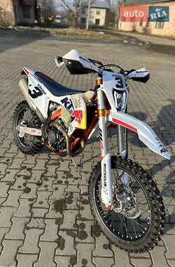 Мотоцикл Кросс KTM 350 EXC-F 2023 в 