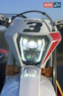 Мотоцикл Кросс KTM 350 EXC-F 2023 в 