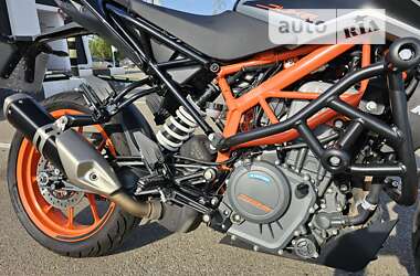 Мотоцикл Без обтекателей (Naked bike) KTM 390 Duke 2021 в Киеве
