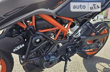Мотоцикл Без обтекателей (Naked bike) KTM 390 Duke 2021 в Киеве