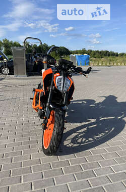 Мотоцикл Без обтекателей (Naked bike) KTM 390 Duke 2020 в Золочеве