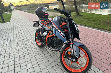Мотоцикл Без обтекателей (Naked bike) KTM 390 Duke 2024 в 