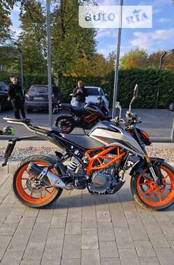 Мотоцикл Без обтекателей (Naked bike) KTM 390 Duke 2021 в Нововолынске