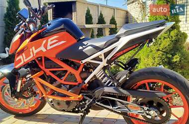 Мотоцикл Без обтекателей (Naked bike) KTM 390 Duke 2020 в 