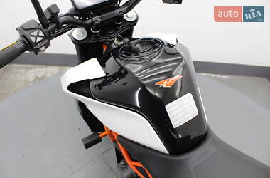 Мотоцикл Без обтекателей (Naked bike) KTM 390 Duke 2020 в 