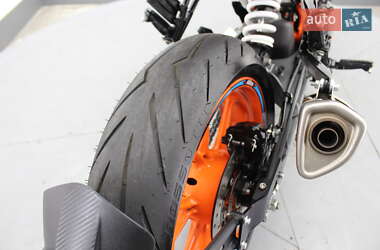 Мотоцикл Без обтекателей (Naked bike) KTM 390 Duke 2020 в 