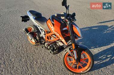 Мотоцикл Без обтекателей (Naked bike) KTM 390 Duke 2019 в 