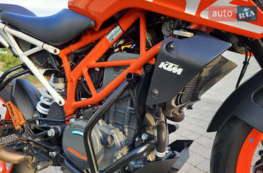 Мотоцикл Без обтекателей (Naked bike) KTM 390 Duke 2018 в 