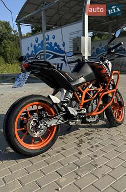 Мотоцикл Без обтекателей (Naked bike) KTM 390 Duke 2015 в Жмеринке