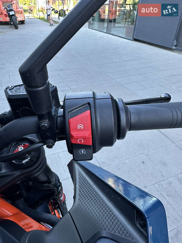 Мотоцикл Без обтекателей (Naked bike) KTM 390 Duke 2024 в Львове фото 6 Мотоцикл Без обтекателей (Naked bike) KTM 390 Duke 2024 в Львове