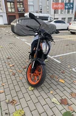 Мотоцикл Без обтекателей (Naked bike) KTM 390 Duke 2021 в Киеве