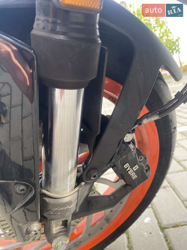 Мотоцикл Без обтекателей (Naked bike) KTM 390 Duke 2021 в Киеве фото 9 Мотоцикл Без обтекателей (Naked bike) KTM 390 Duke 2021 в Киеве